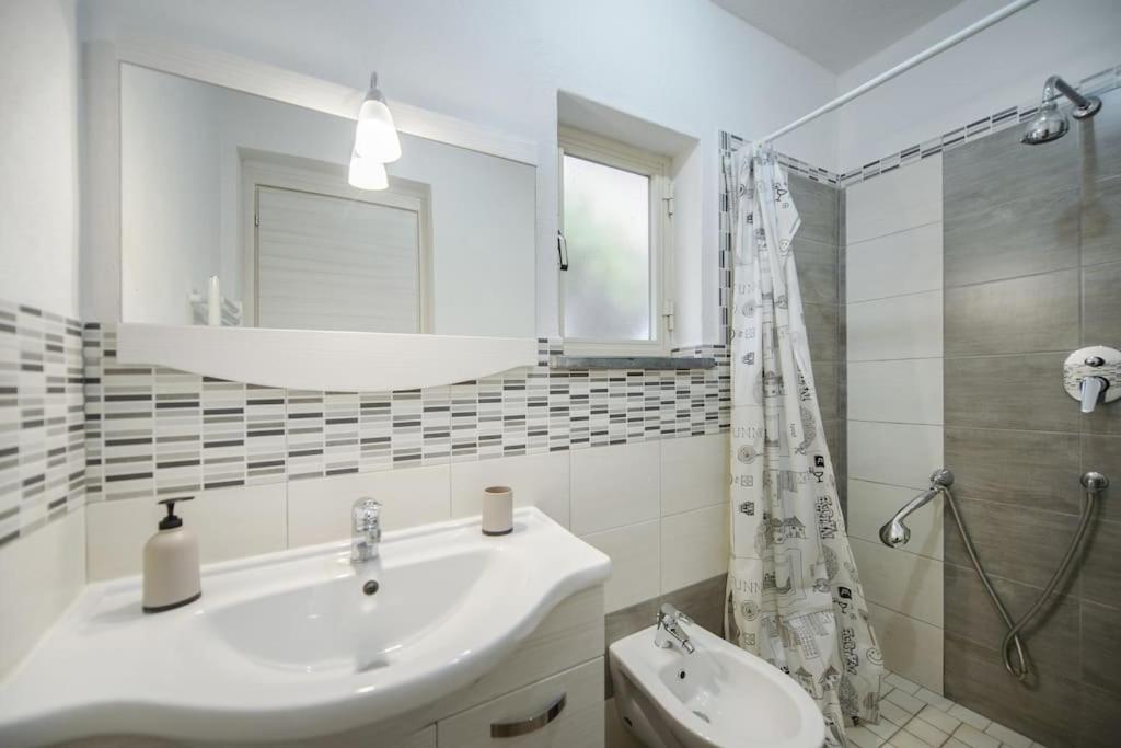 Casa Vacanza M&C Ischia Forio  Luaran gambar